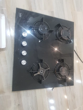 Plaques de cuisson (BEKO).