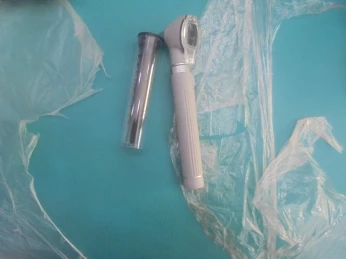 STETHOSCOPES,TENSIOMETRES, OTOSCOPES.