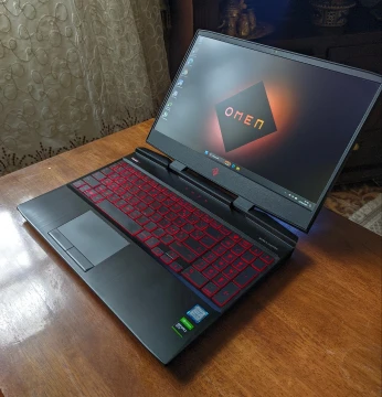 HP OMEN // GTX 1660TI // 16 GB // I5 9300H