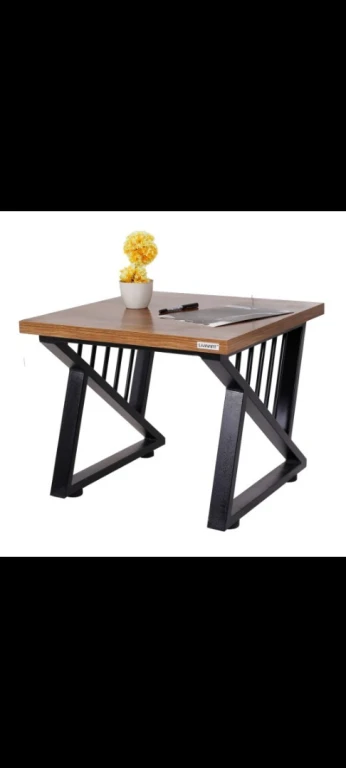 Table basse piétement métallique Z