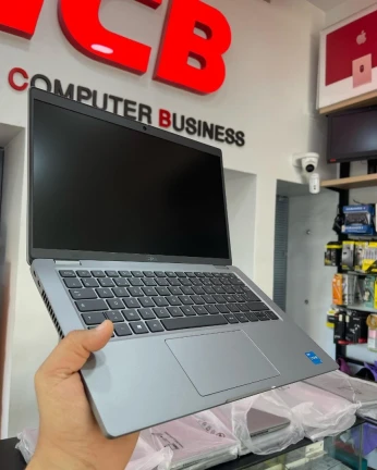 DELL LATITUDE 5420 Inte Core i3-1125G4 8 Mo de cache, jusqu'à 3,70 GHz RAM 8GB 256GB SSD 14"