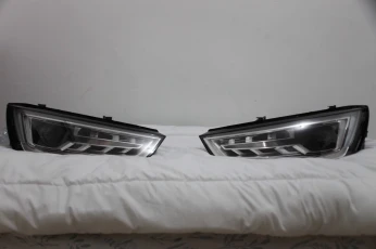 Phare Audi A1 2014 Phare LED (Gauche, Droite, Original, d`occasion)