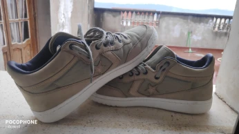 Convers + chaussure adidas