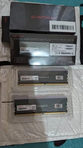 RAM RGB ASGARD DDR4 16GB 8gb*2