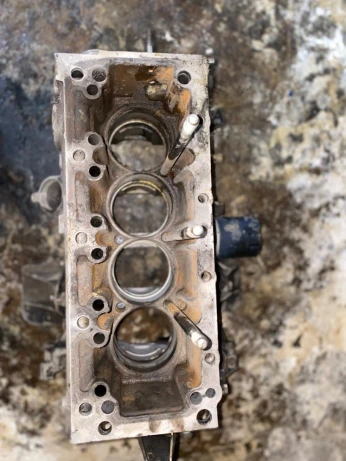 Bloc moteur Renault 25 Trafic