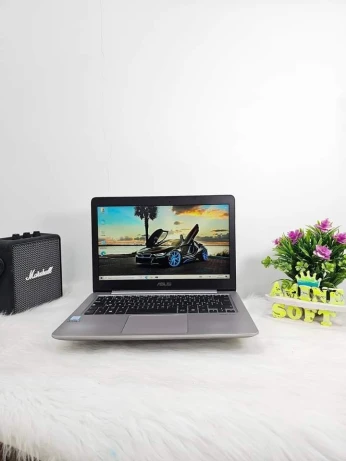 DELL inspiron 13.3" i5 7200U 8GB /256GB