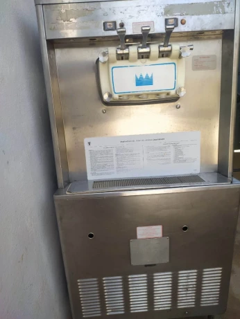Machine à glace