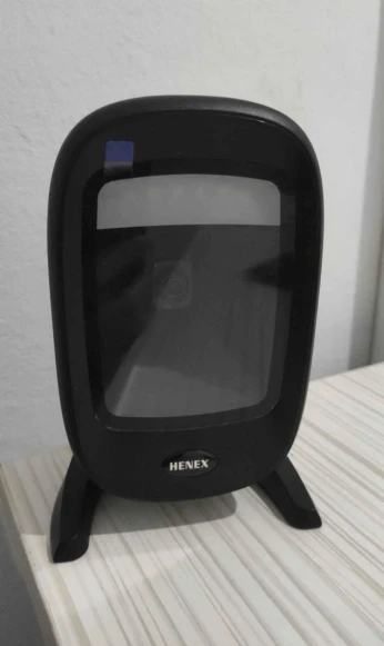 Lecteur code à barres henex hc 666