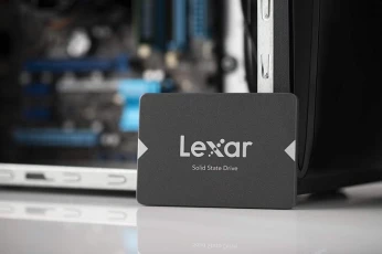 SSD LEXAR 256G