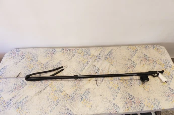Vends arbalete de chasse sous-marine " Etat neuf" jamais servie .. sous presentation permis validé ou port d'armes à jour .