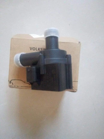 pompe auxilliaire pour AUDI VW originale