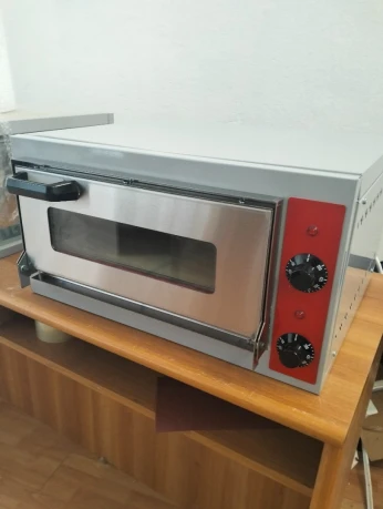 Four a pizza électrique professionnel