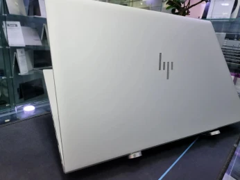 HP ELITEBOOK 850 G7 15.6" Tactile I5 10310U 16GO 512GO SSD NEUF