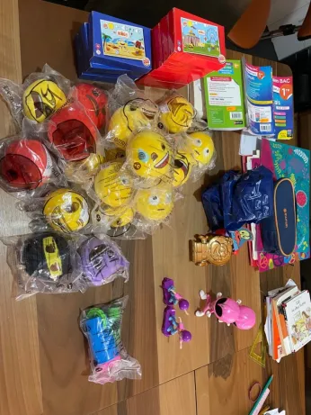 JOUETS