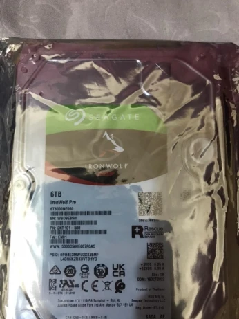 Seagate iron wolf Hdd 6To