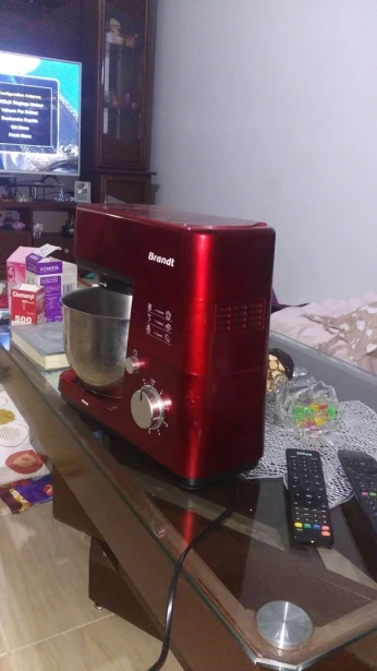 Pétrin, cocotte et machine à café