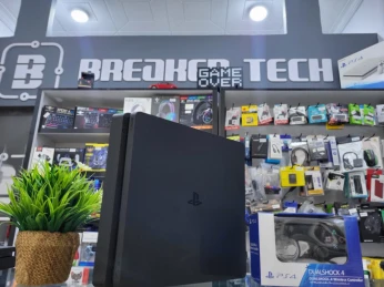Sony ps4 slim +compte Red dead