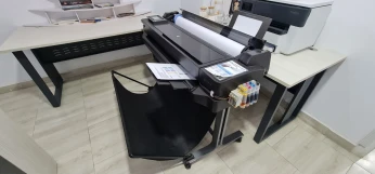 Traceur Hp T520 rechargeable en منهاexterne.