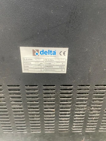 Groupe électrogène 66KVA AKSA ET stabilisateur de tension DELTA 60KVA