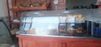 présentoir pâtisserie et viennoiseries