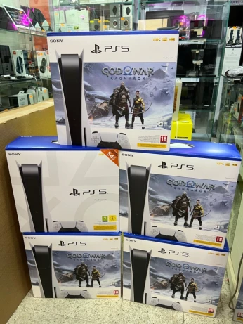 PS5 Standard européenne et Jeux