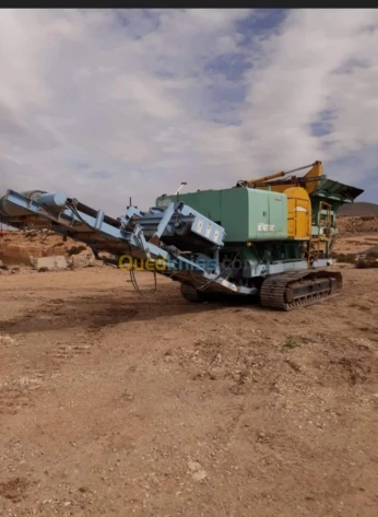 Nakayama/Metso CONCASSEUR MOBILE