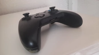 Manette xbox one sans fill