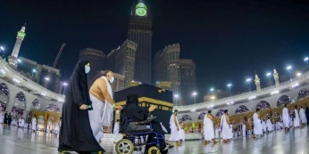 عمرة شهر كامل خلال رمضان اقتصادية خطوط مباشرة السعودية مع فنادق قريبة للحرم ابتداء 339.000 دج
