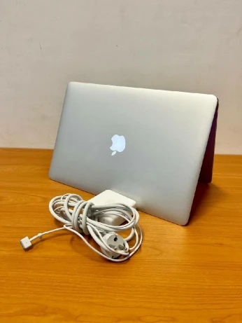 MacBook Pro Mi 2015