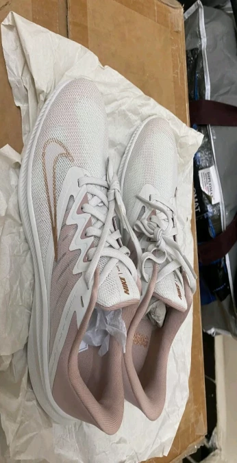 Nike rose original