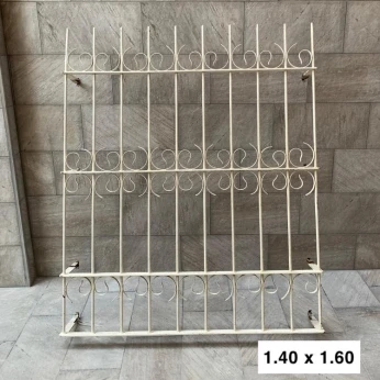 barreaudage fenêtre fer forgé