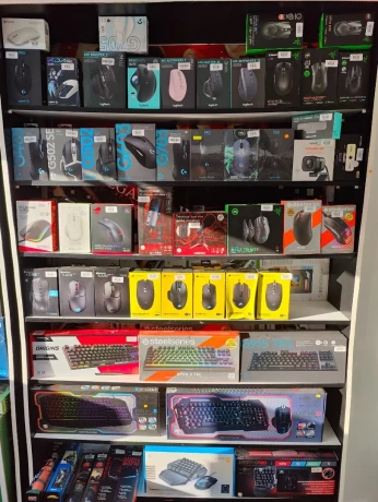 souris clavier webcam Logitech razer hyperx steelseries roccat asus