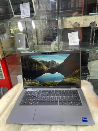Dell Latitude 5440 i7 12 Gen 32 Gb ram 512 Gb ssd ecran 14 Pouce FHD etat 10/10 prix choque
