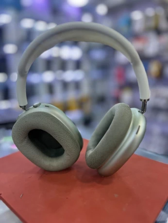 AirPods Max