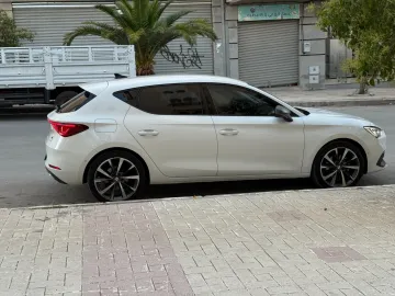 Seat Leon 2021 FR 20