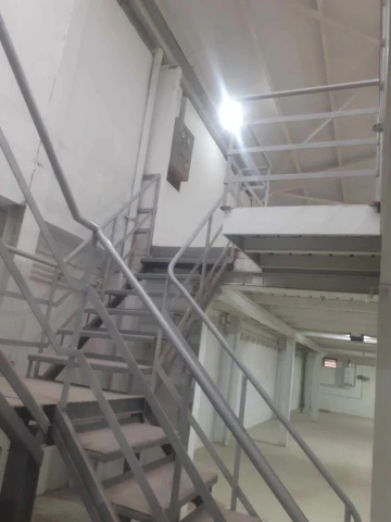 Location Hangar Alger Dely brahim 5