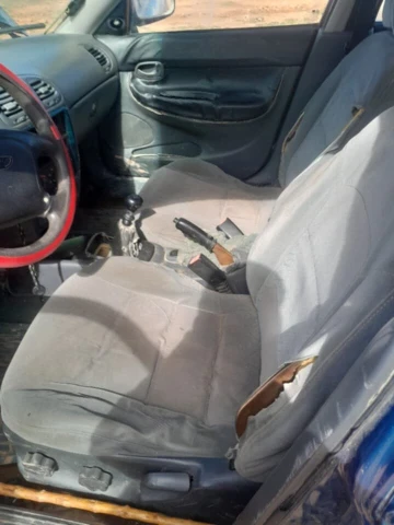 Daewoo Nubira 1999 Nubira 6