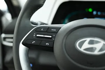 Hyundai Elantra 2025 23