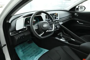 Hyundai Elantra 2025 29