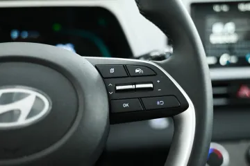 Hyundai Elantra 2025 10
