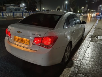Chevrolet Cruze 2012 LT 3
