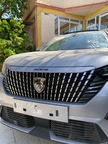 Peugeot 2008 2025 GT 4