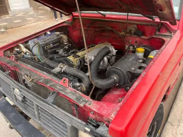 Nissan Pickup 1998 5