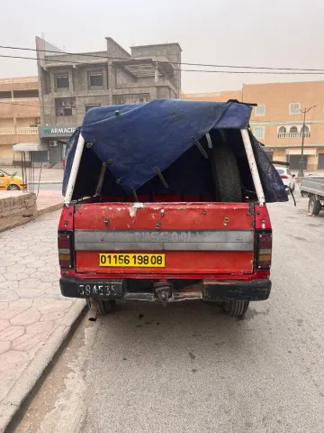 Nissan Pickup 1998 4