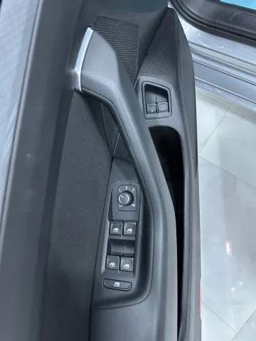 Volkswagen Passat 2021 GTE 10