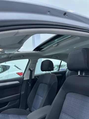 Volkswagen Passat 2021 GTE 17