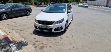 Peugeot 308 2020 28