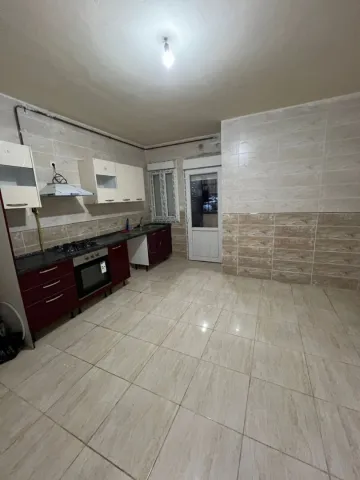Location Appartement F5 Alger Mahelma 8