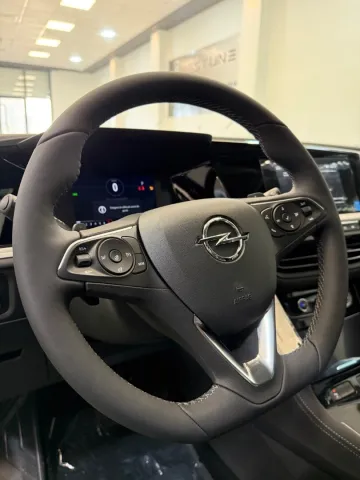 Opel GrandLand 2025 GsLine 10