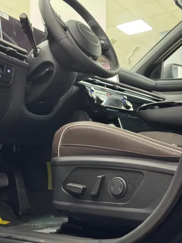 Hyundai TUCSON 2025 6